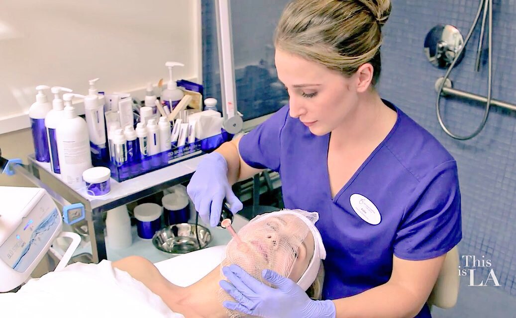 Tomorrow we stop by @ObagiSkinHealth in Beverly Hills to get an up close look at their cosmetic &amp; anti-aging skin haven! - #CBSLA | 3 PM
