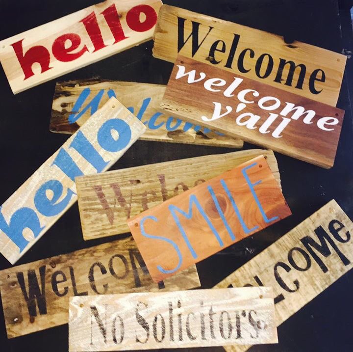 GruberDesigns's tweet image. Signs, signs, everywhere signs! #Gruber #CustomSigns