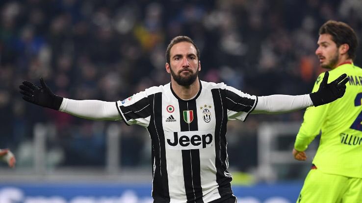boufacts's tweet photo. AGOSTO 2017
#Bou PJ = 4, Goles = 4
#Higuain PJ = 4, Goles = 1 https://t.co/QDMWNz8WGb