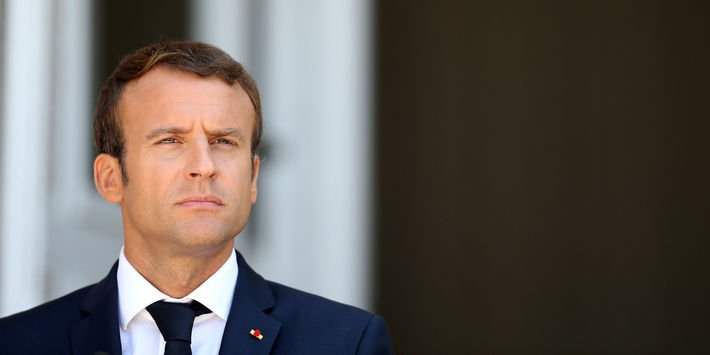 leJDD's tweet photo. EXCLUSIF. La popularité de Macron s’effondre encore : - 14 points https://t.co/inVlBMsMgp https://t.co/G9A9B0Nuk0