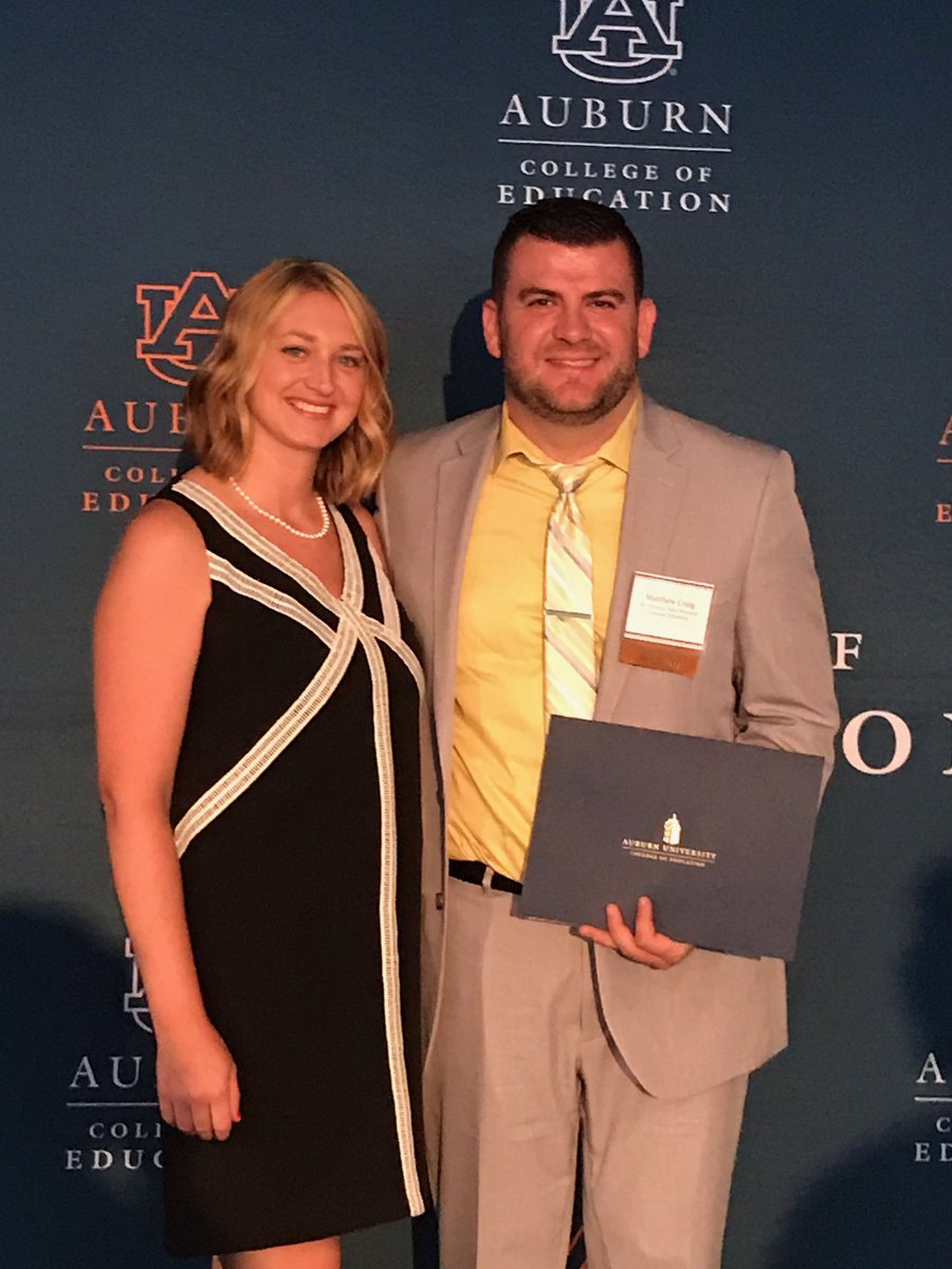 MatthewDCraig's tweet photo. Honored and humbled to receive the Dr. Dennis J. Sabo Memorial Fellowship. #BaldwinProud #RollTide #ThankYouAuburn #IsntMyWifePretty https://t.co/74b4SFWl9G