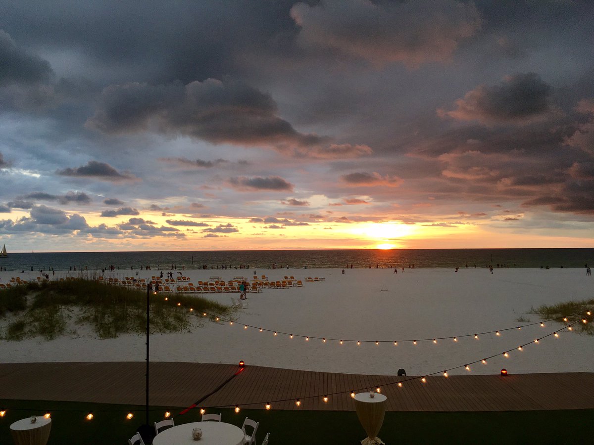 Last night's sunset was mesmerizing... #CarettaontheGulf