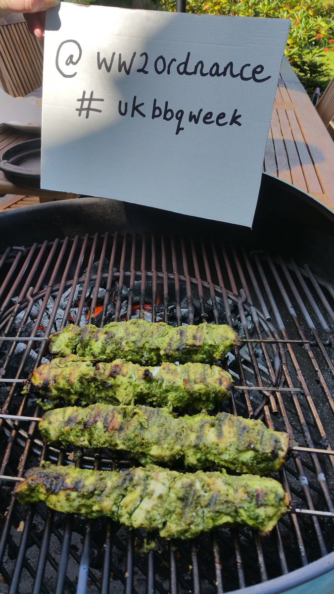 WW2Ordnance's tweet photo. Green herbed chicken kebabs with halloumi &amp; chilli flat breads and an apple tarte tatin for dessert @UKBBQweek #ukbbqweek https://t.co/b0pRLPJB0C