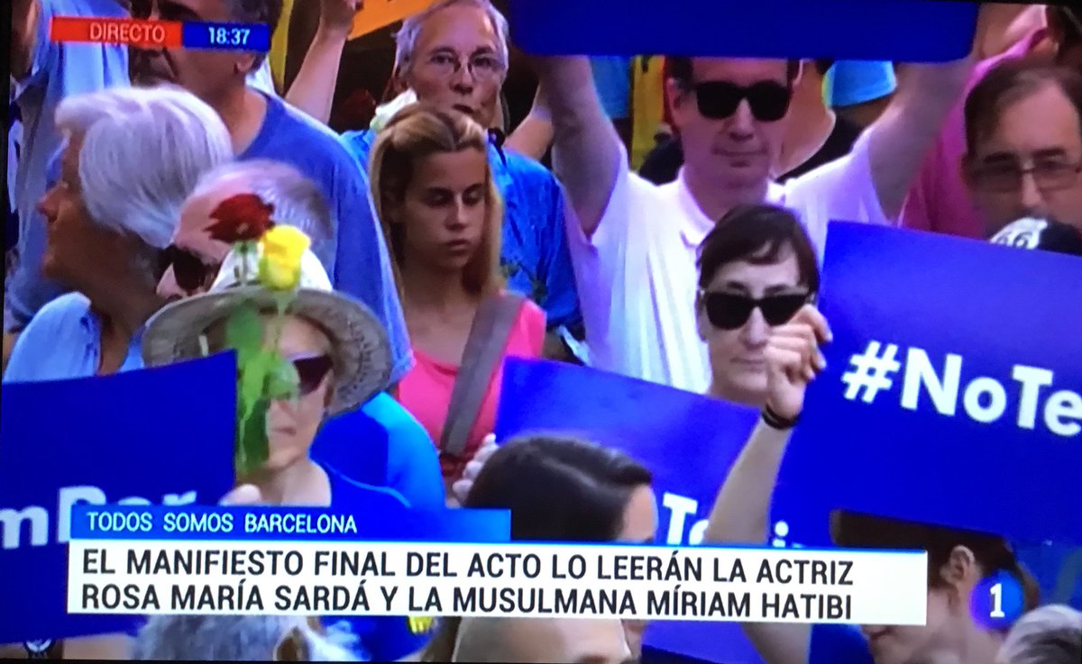 MarqMarti's tweet photo. - Y tú de qué trabajas?
+ De musulmana https://t.co/SN0gjdfLO4