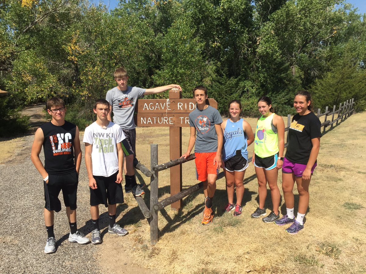 colsonj30's tweet photo. They came, they ran, conquered, then ate pizza! https://t.co/Wo1SUduPdO