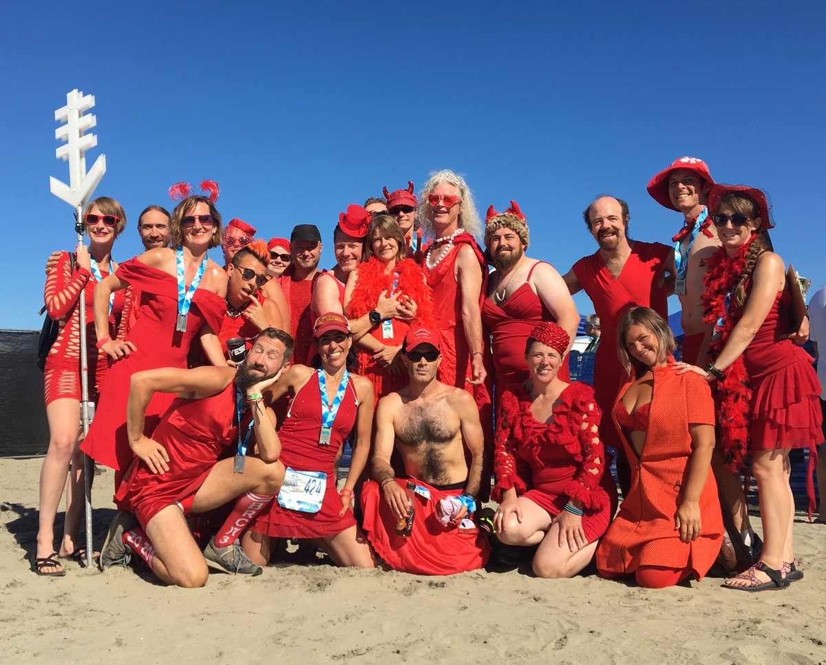 chowardpt's tweet photo. Another #HTC17 #Reddressexpress is in the books. I have the BEST TEAM EVER! #SummerOFMove #MovePDX https://t.co/upHr4xjSpB