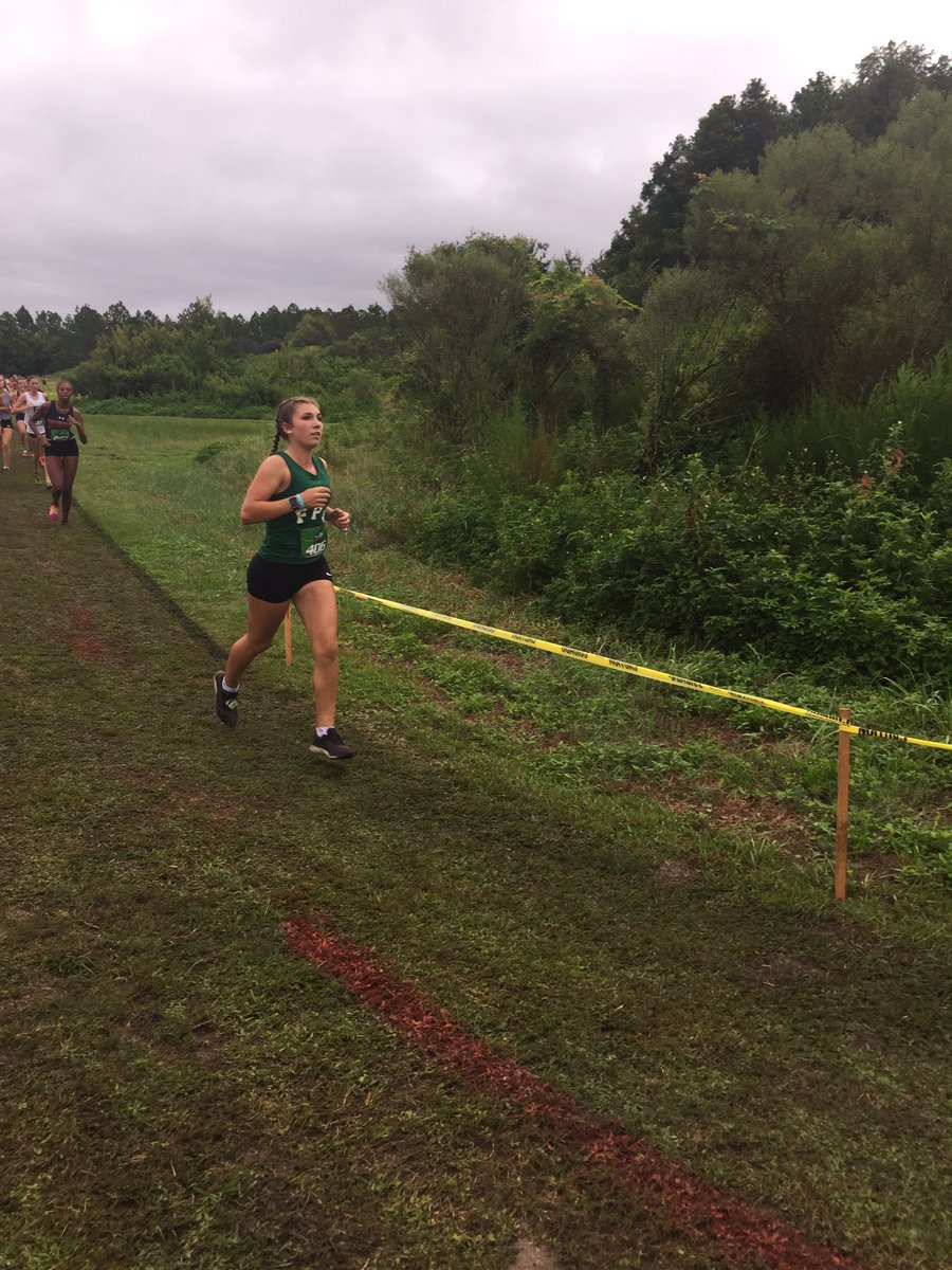 ashleygonz's tweet photo. @FPCTrackXC Spikes &amp; Spurs 2017 https://t.co/XKWt7fKdGL