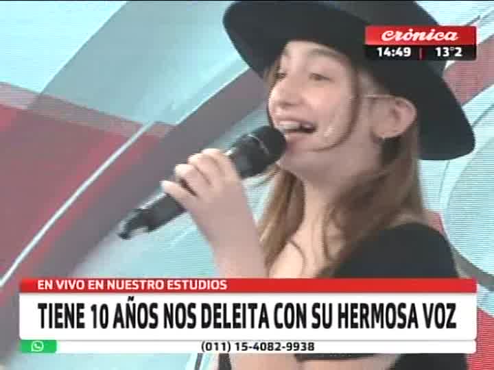 CronicaTV's tweet photo. #EnVivo | Mora, tiene 10 años, es la nueva promesa del folklore, nos deleita con su hermosa voz @guscappuccio https://t.co/aDJyKwYaLJ