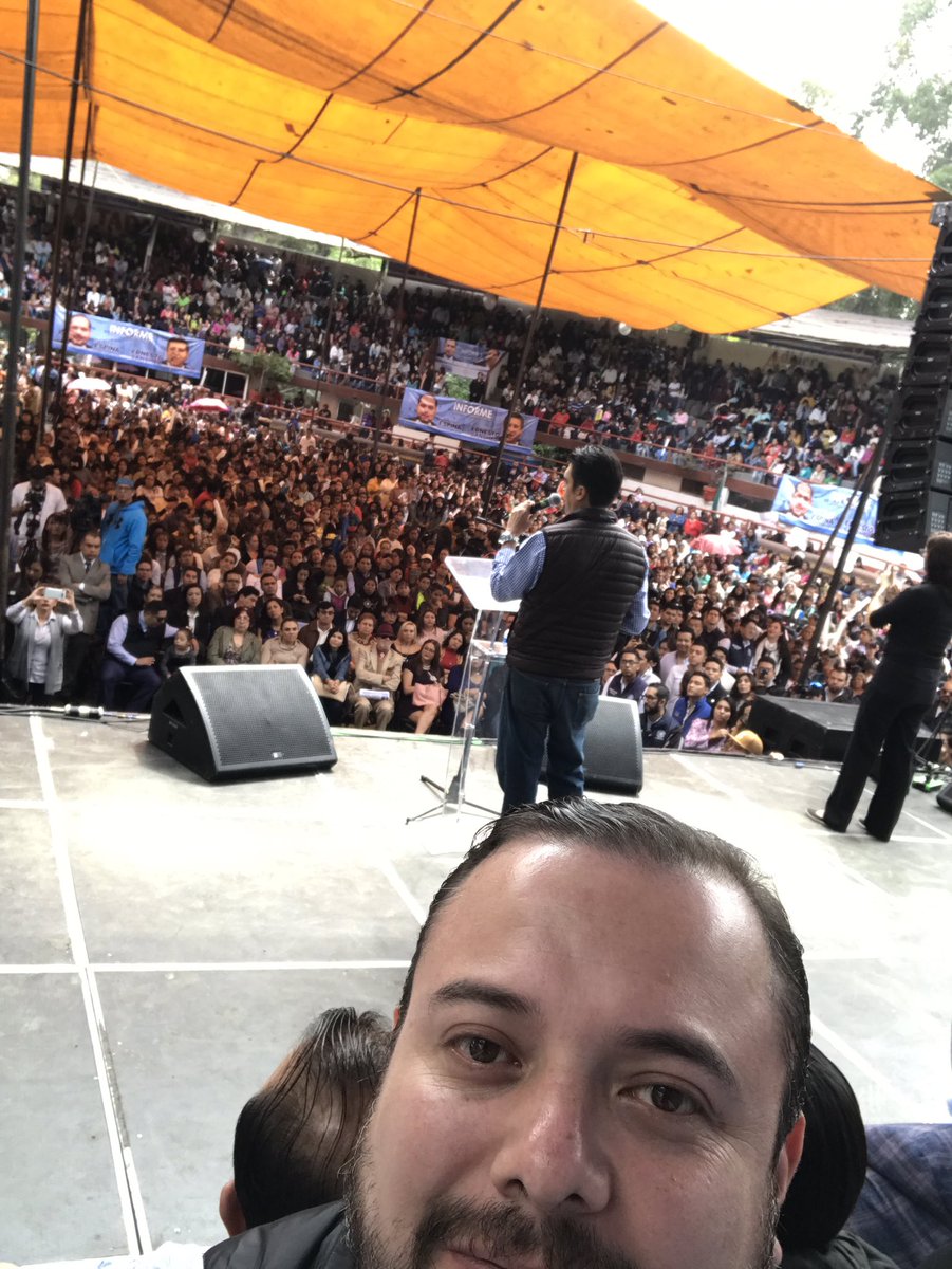 mariovlgigio's tweet photo. Gran convocatoria en el informe legislativo de los Diputados Locales @ernesto0409 y @gonzalo_espina. Muchas felicidades hermanos #A0 #Cuaji https://t.co/zstTgTzKTK