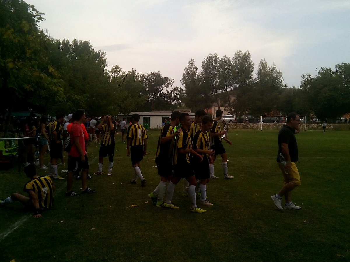 ACCDBaides's tweet photo. Final de la primera parte
Medranda 0 - BAIDES 1
Bonito partido https://t.co/mHVHHnhKJm