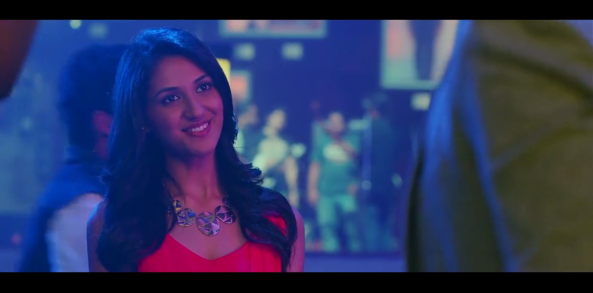 _mitsoo's tweet photo. @nikifyinglife So she was paired up with Sudeep 😍
#TwoFavourites #NikitaDutta #SudeepSahir #LekarHumDeewanaDil https://t.co/6pUamQHQMt