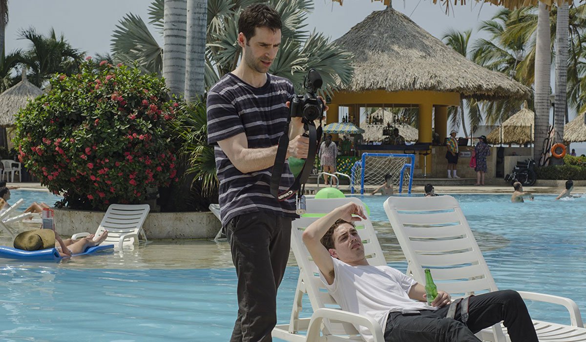 SUNDOWNERS manages to get enough laughs to make it worthwhile. ow.ly/BssX30eFgie