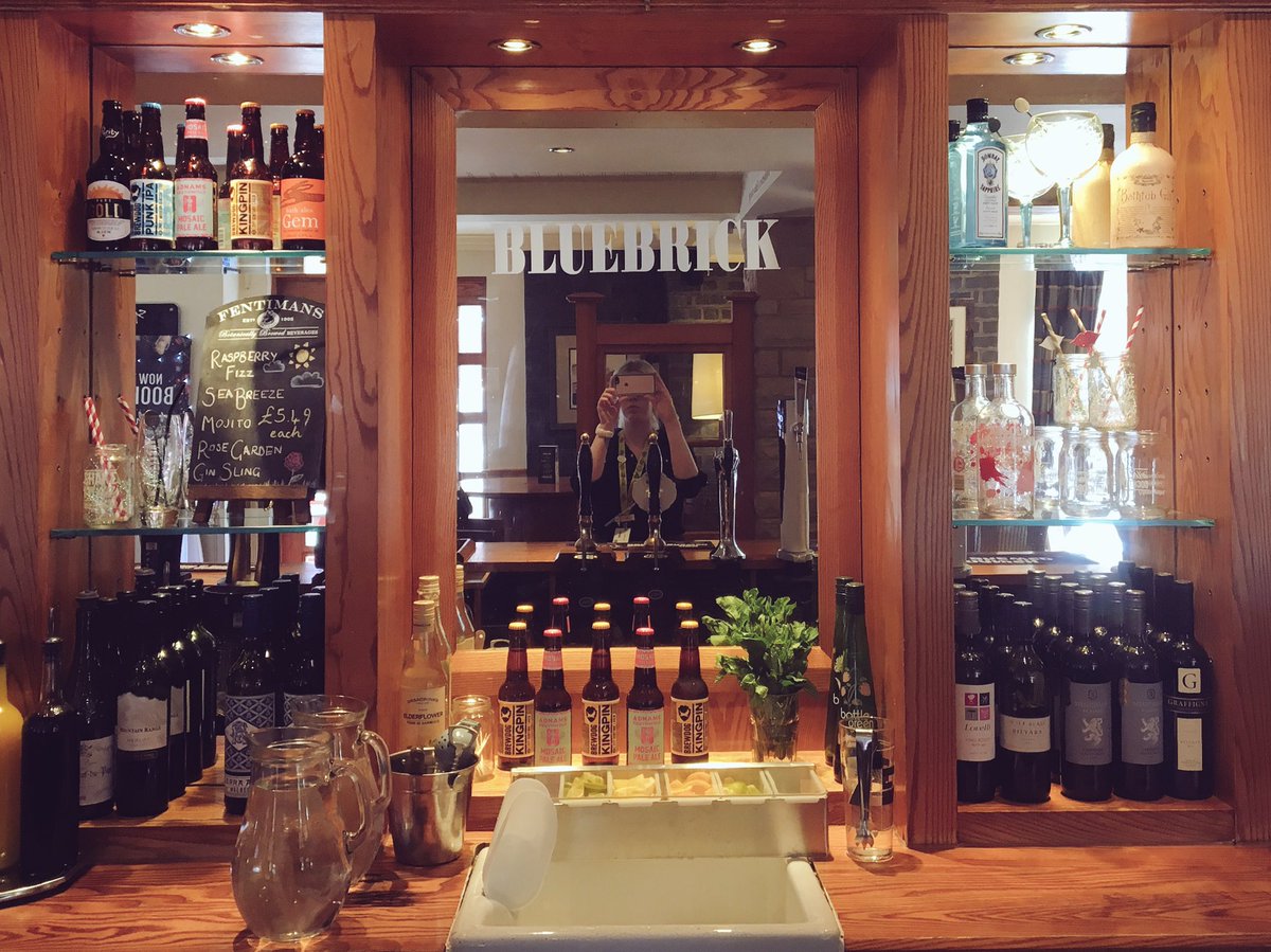 Hooray for the long weekend 🙌 The perfect opportunity to try our cocktails and sharing pitchers 🍹😍#BankHolidayWeekend @TTWI_Midlands