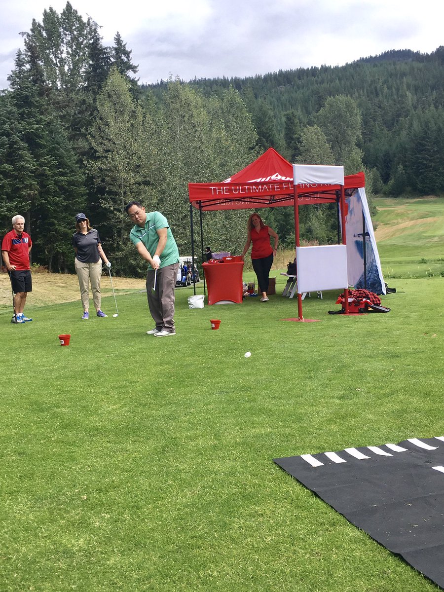 expflyover's tweet photo. Here's to another year at #tipgolfbc, raising funds for students in tourism and hospitality! ⛳️🏌️#ExploreBC #FlyOverCanada #WhistlerBC https://t.co/p0fyUn9uhP