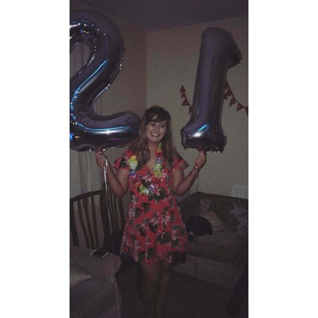 RhubarbBlogger's tweet image. Thank you to everyone for making this the best birthday ever 💃🏼💖 #21 ift.tt/2vyy1Lt