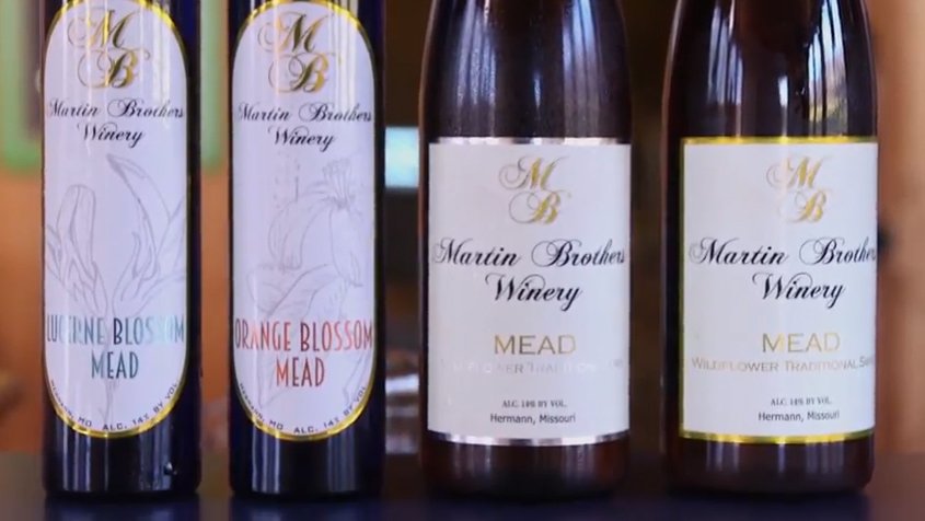feastmag's tweet photo. In the heart of Missouri wine country, Martin Brothers Winery specializes in meads, or wines made from honey https://t.co/yu3lG78Z6j https://t.co/z9wsIQP9nI