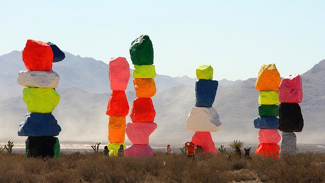 DevMiza's tweet image. Photo By nockewell1 | Pixabay 
 #sevenmagicmountains #usa #nevada #acting #actinglife #actingsilly #actingclass #actingafool