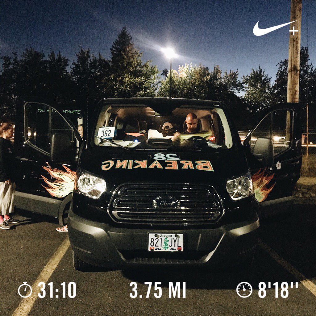 kat_salvante's tweet photo. Pushing through the 330am run to get to my beer #leg25 #htc17 #breaking28 https://t.co/jJdctERbbI