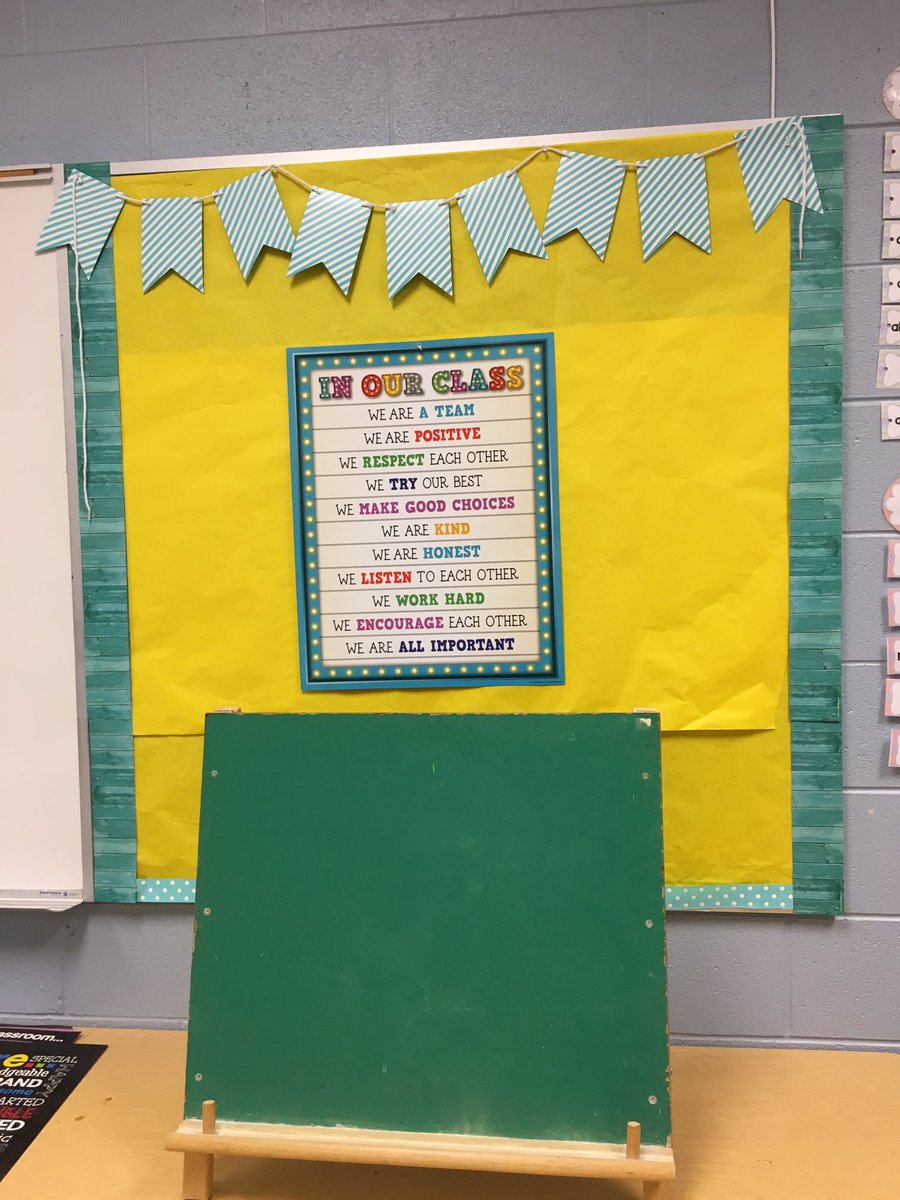 MsPaceLMES's tweet photo. here's a little preview of my newly decorated classroom! @LaurelMillElem #LaurelMillPride https://t.co/a5ACIPAOOw