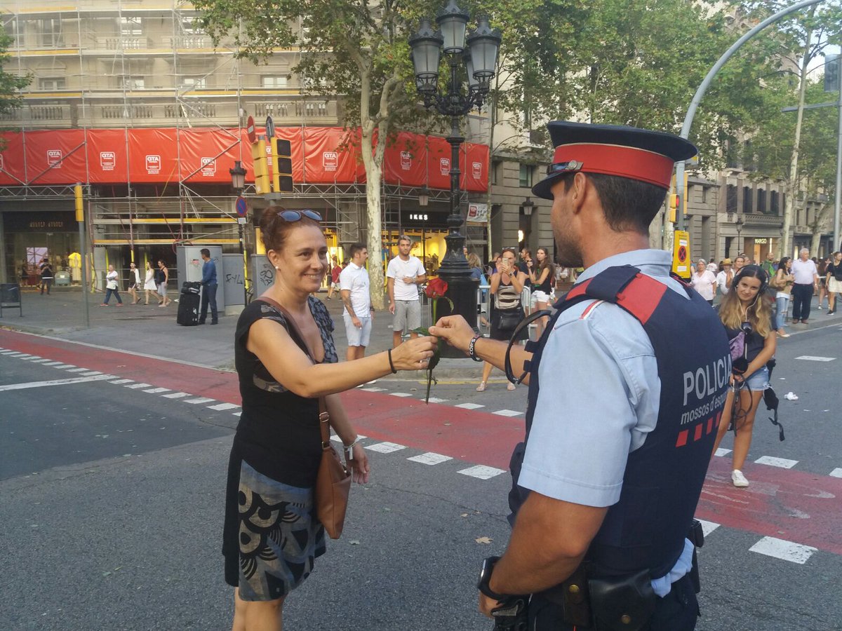 mossos tweet picture