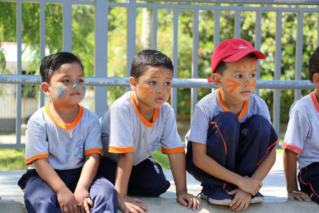 JuanOrlandoH's tweet photo. Gracias a Parques para una #VidaMejor ofrecemos espacios dignos para los niños, donde además se celebran sus cumpleaños! https://t.co/HYdAvTxRTJ