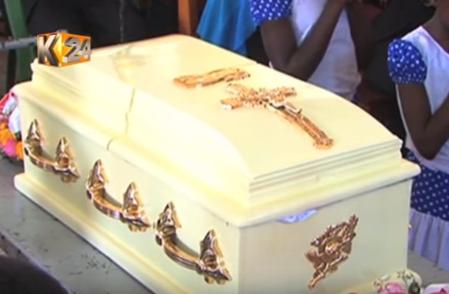K24Tv's tweet photo. Samantha Pendo anayedaiwa kupigiwa risasi na maafisa wa polisi, azikwa https://t.co/LNvUFy46UA https://t.co/rbhDLMelFX