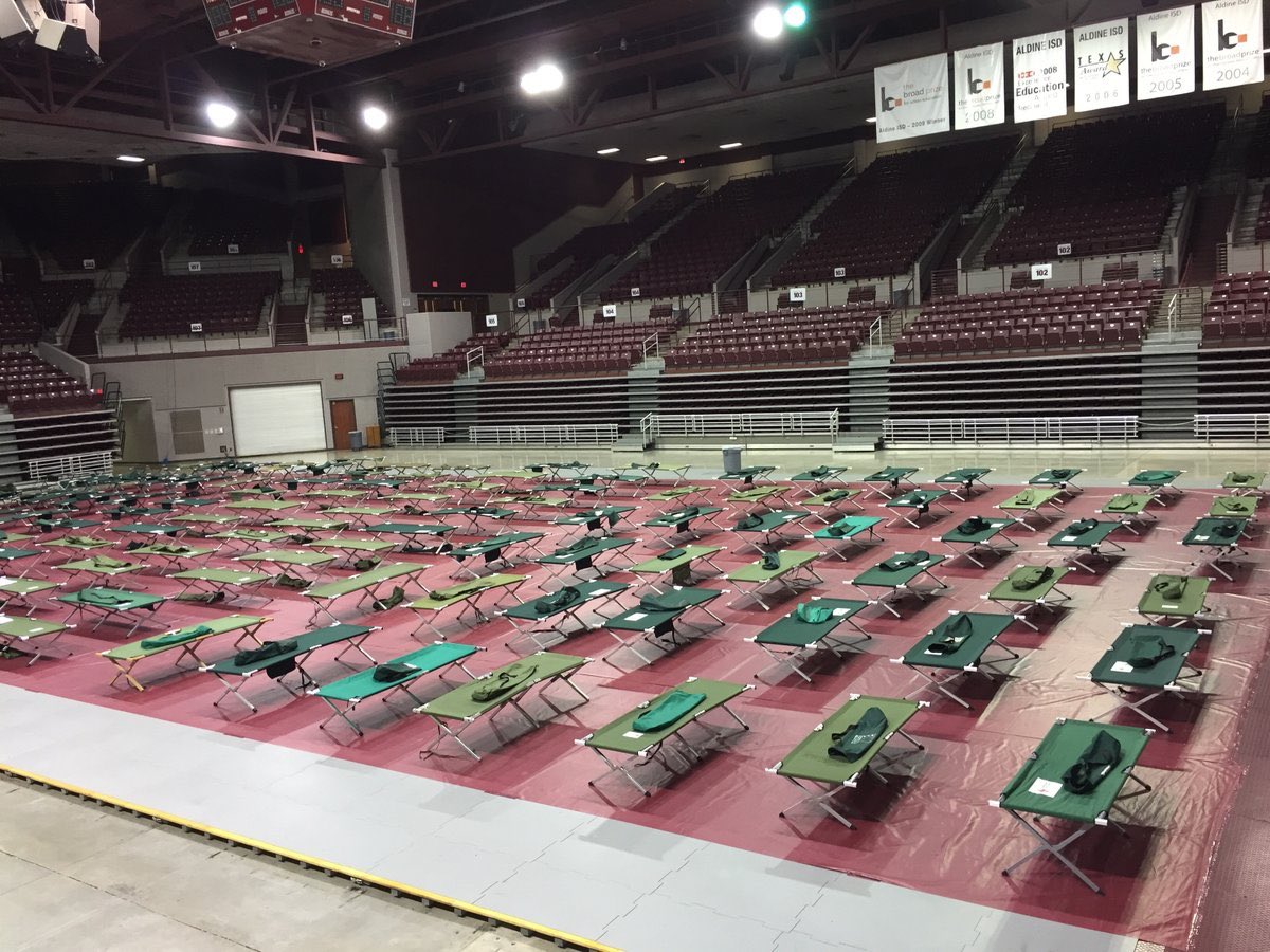 This shelter on the north side at the Campbell center is ready for #HurricaneHarvey evacuees. Full list of shelters: ABC13.com/2341032