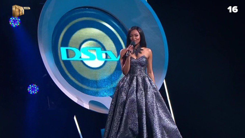 Mzansimagic's tweet photo. RT if you agree that #DStvMVCA host @bonang_m looks like money! https://t.co/23o7wRgKZy