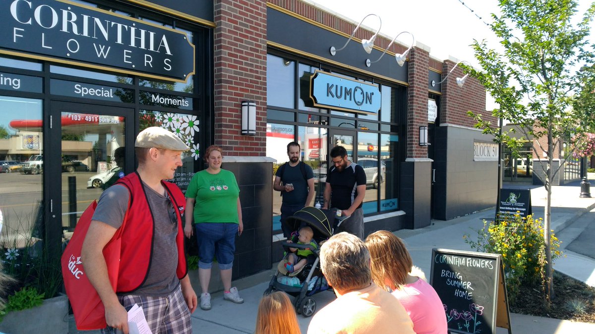 VisitLeduc's tweet image. .@MainStreetLeduc @CityofLeduc #Pokemon catching and business giving prizes. Thank You @True_Touch_MTF