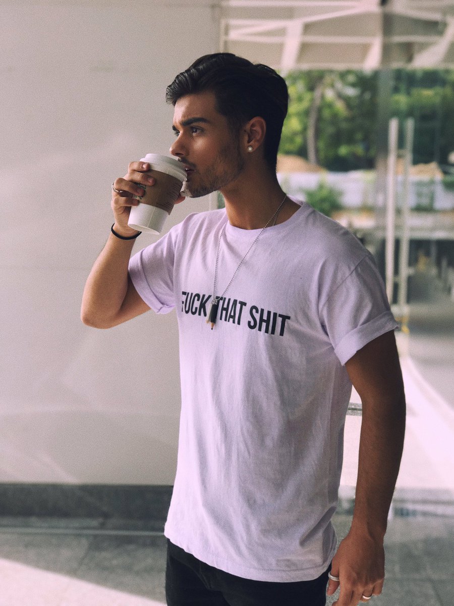 AbrahamMateo04's tweet photo. https://t.co/9y4vdvMfb0