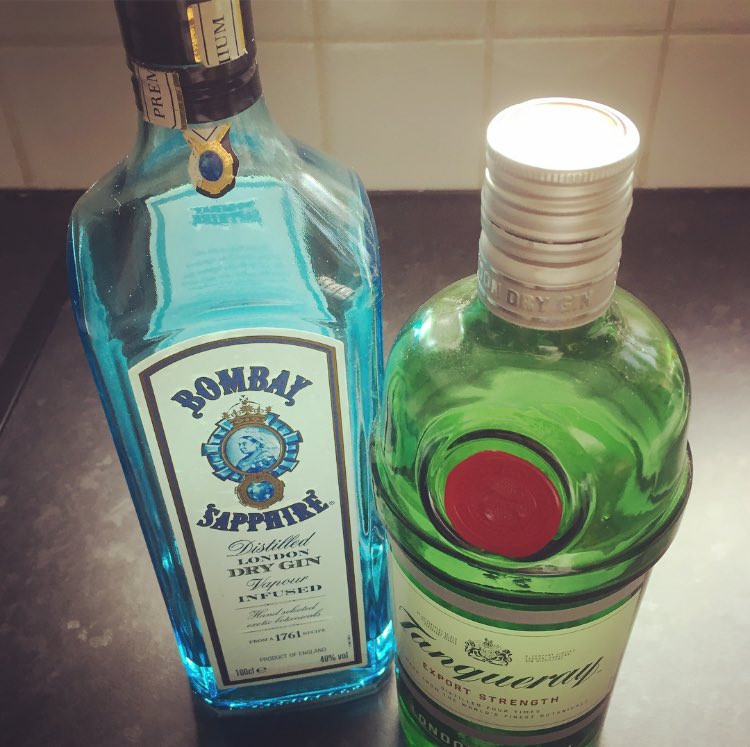 demeterdarling's tweet photo. Sometimes #tanquary, sometimes #bombaysapphire. Always gin.  #datenight https://t.co/Huip08GViT