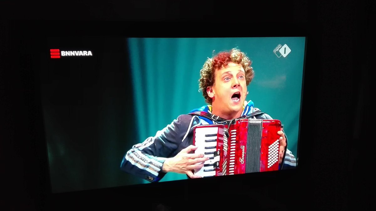 MirjaJonker's tweet photo. Fijne TV vanavond #jochemmeyer #evengeduldaub https://t.co/8KNtDlbfnp
