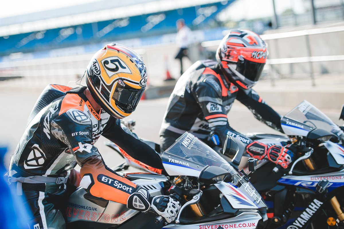 bikesontnt's tweet photo. 🇬🇧 Home track for @NeilHodgson100
🏍 Yamaha bikes for @texastornado5

You're not going to want to miss this:

Colin vs. Hodgy at Silverstone! https://t.co/eph9zoWoyi