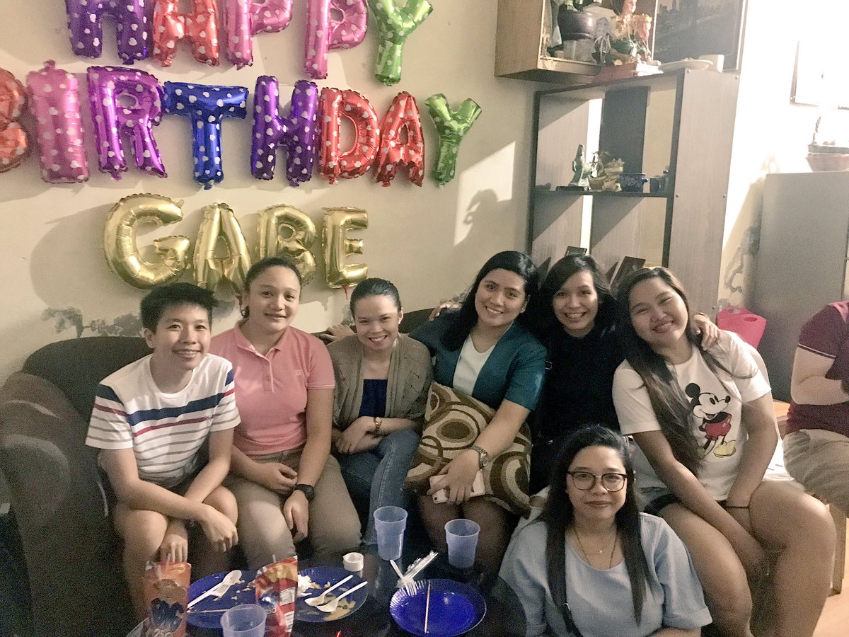 kaibalilla's tweet photo. My girlfriends since 2009 ❤️

@meciriaco @sarahibay #Aleng @tiinserrano @GenevivGonzaga @bulanteRAE 

Thank you for tonight! #highschool https://t.co/wXmjhNy6yN
