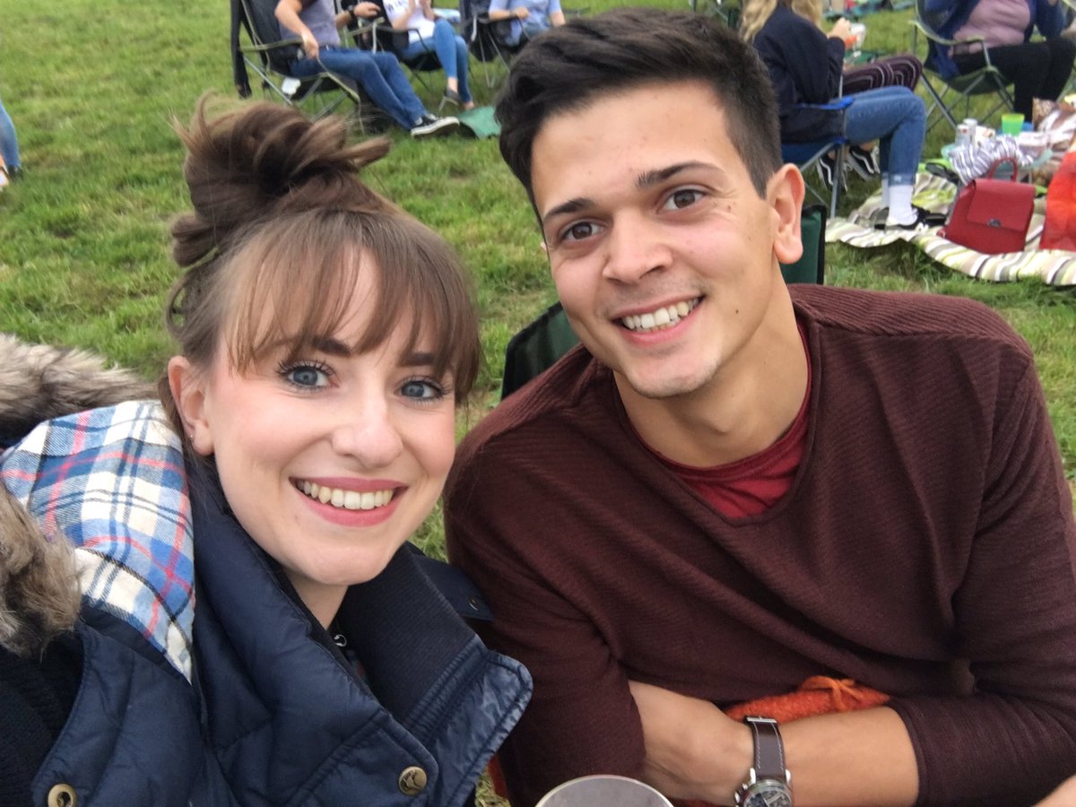 15lizzie24's tweet photo. Ready for Dirty Dancing @lutonhooestate @SundownScreens  #wearesundown https://t.co/7wGuzK0OYO