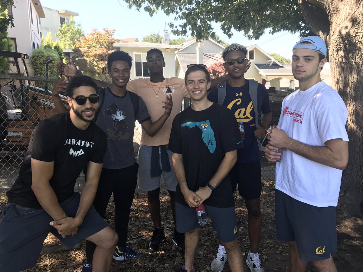 CalMBBall's tweet photo. These guys are in for some fun surprises today. Team picnic &amp; family day! https://t.co/R121tAPZjp