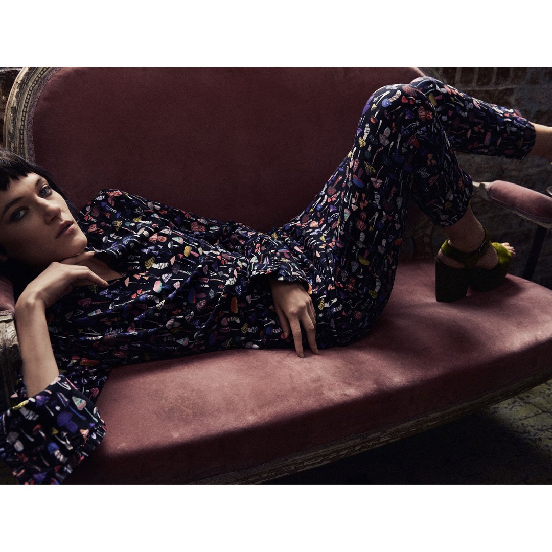essentielantw's tweet photo. Add bold PRINTS to your winter wardrobe! Shop here: https://t.co/vPJx0DyKY1 #essentielantwerp #fw17 https://t.co/oRyMqXxPVI
