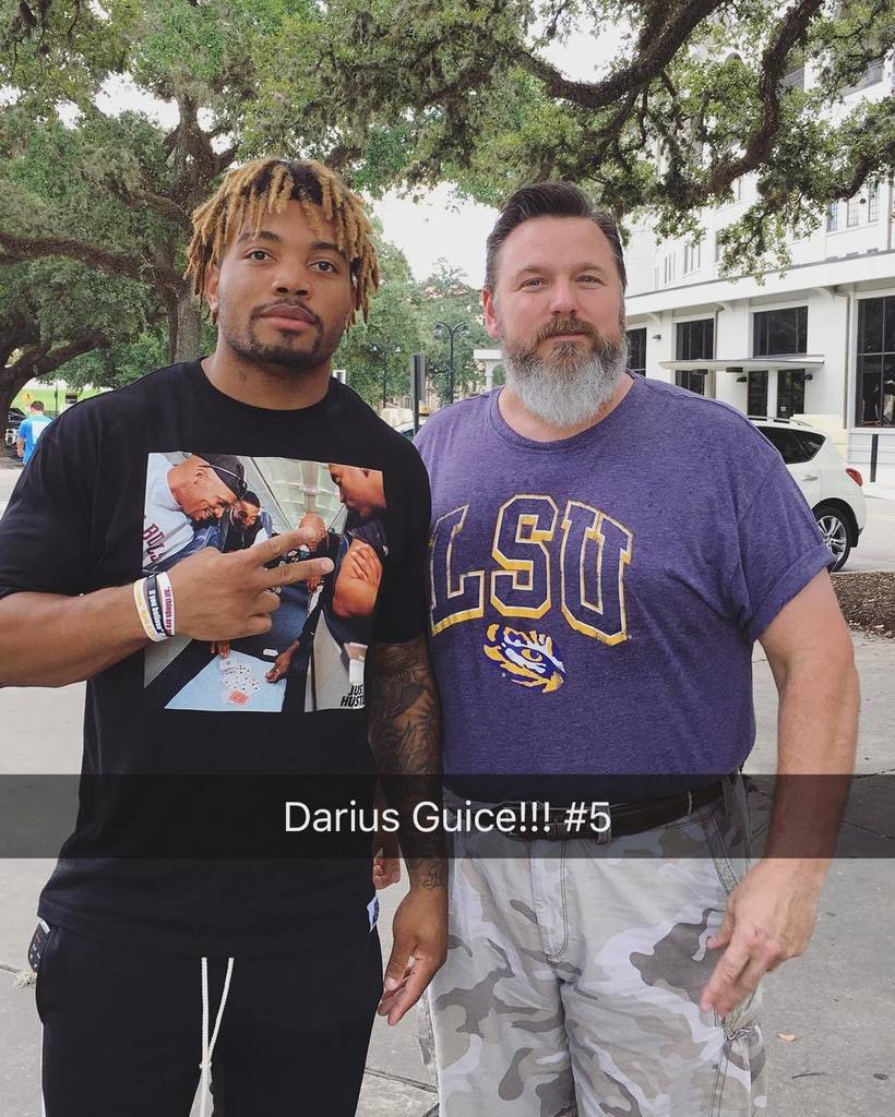 jeauxdi's tweet photo. McFluffy and Darius Guices!! # 5! GEAUX TIGERS!! #lsu
______________________________________________________
#lsut… https://t.co/r2MwT6PUda https://t.co/fdhaQobW3N