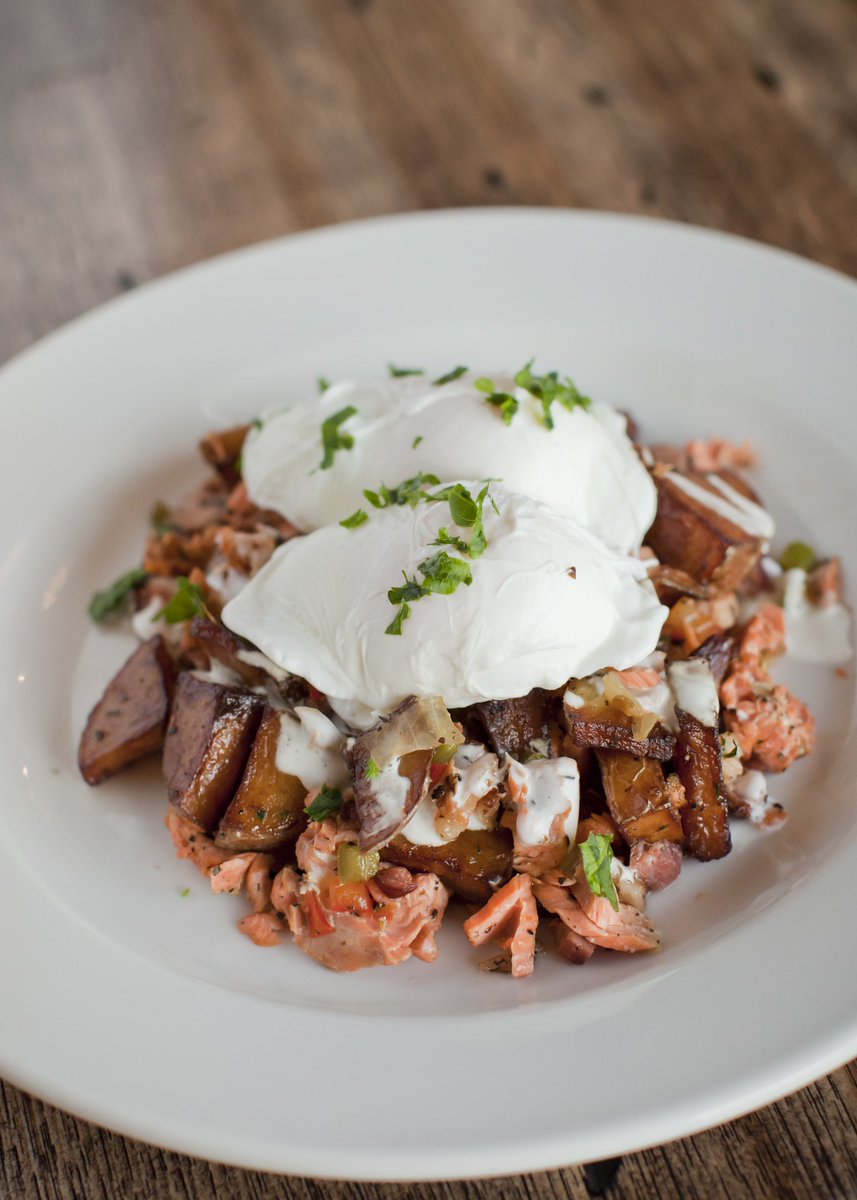 Smoked Salmon Hash
#peoplewhobrunch #190brunch #getyour190on