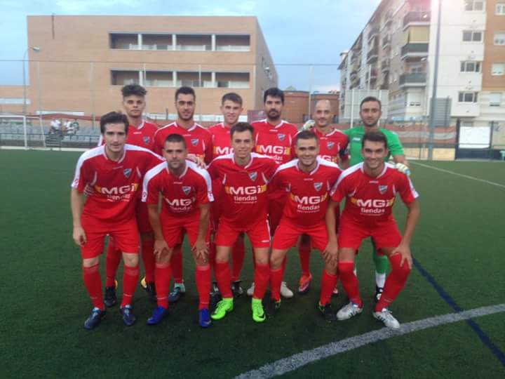 gonzalezleon83's tweet photo. Muy bien el equipo hoy,dio la cara en todo momento.
Muy orgulloso de ellos siempre.
1 semana para el comienzo de liga.Vamos @CDRondaOficial https://t.co/4vTQ4DccFZ