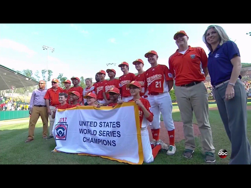 DOTOER36's tweet image. #congratulations to #swtexas #LLWS #usachampions