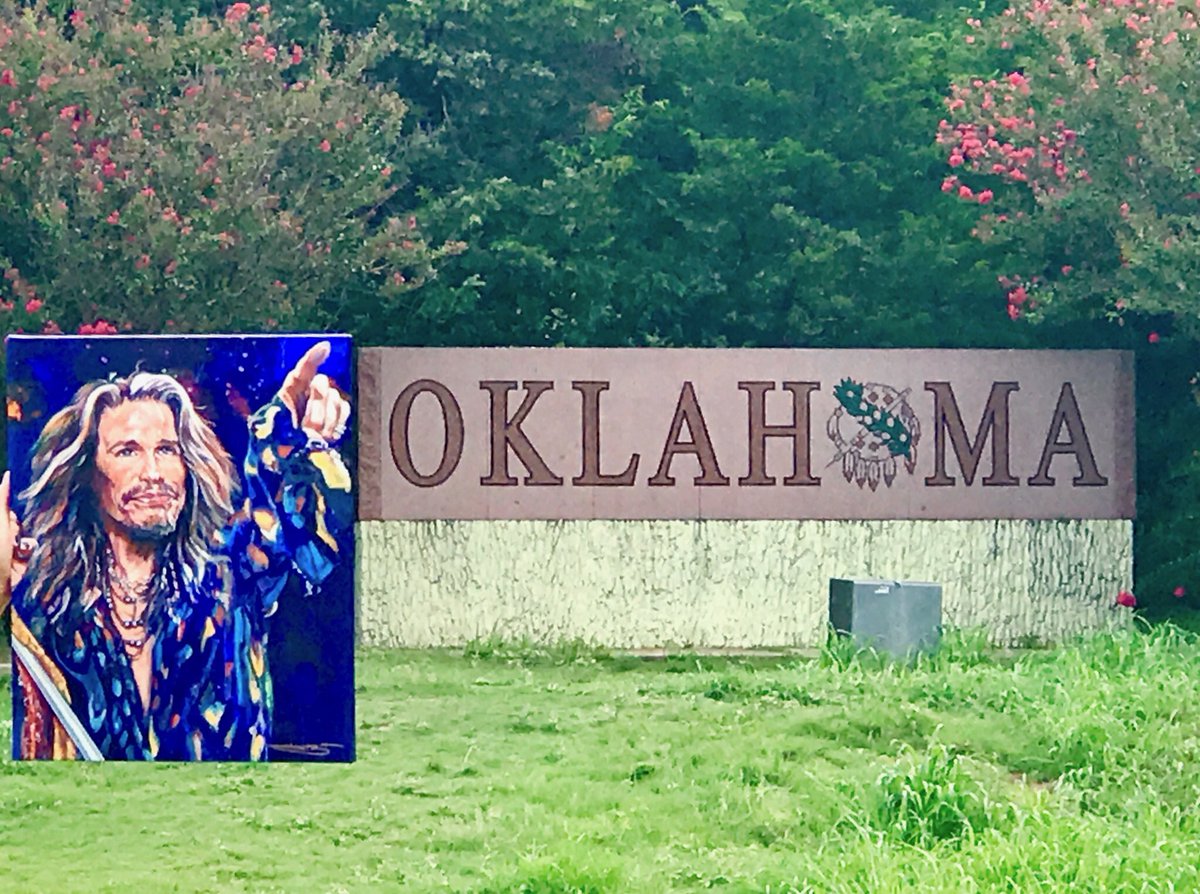 anderasmussen's tweet image. Road trip with @IamStevenT on the Way to Tulsa @Lovingmaryband @ADamnFineArtist