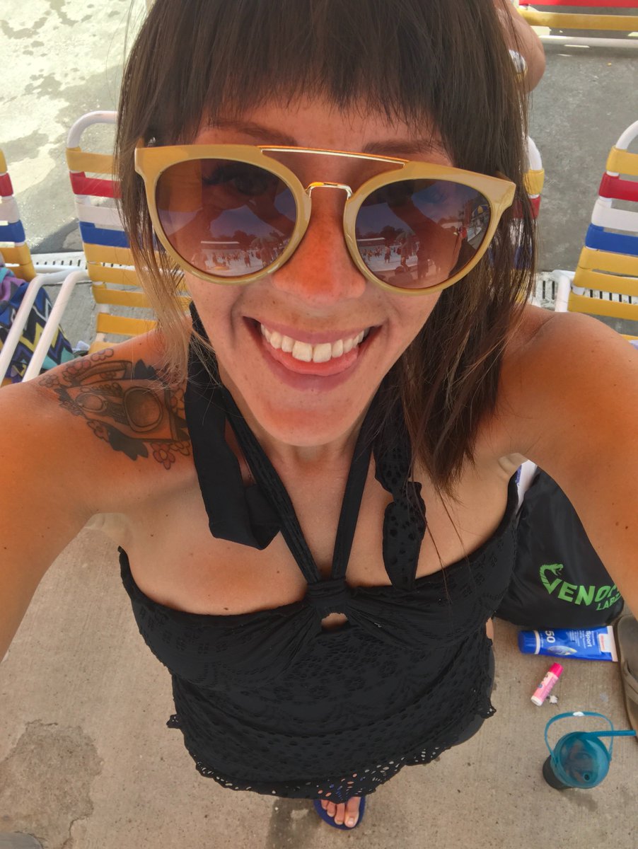 Jayce_HouseofM's tweet photo. Water park today w/my boy in my #onepiece #swimsuit #momsuit https://t.co/atvZksEVm8
