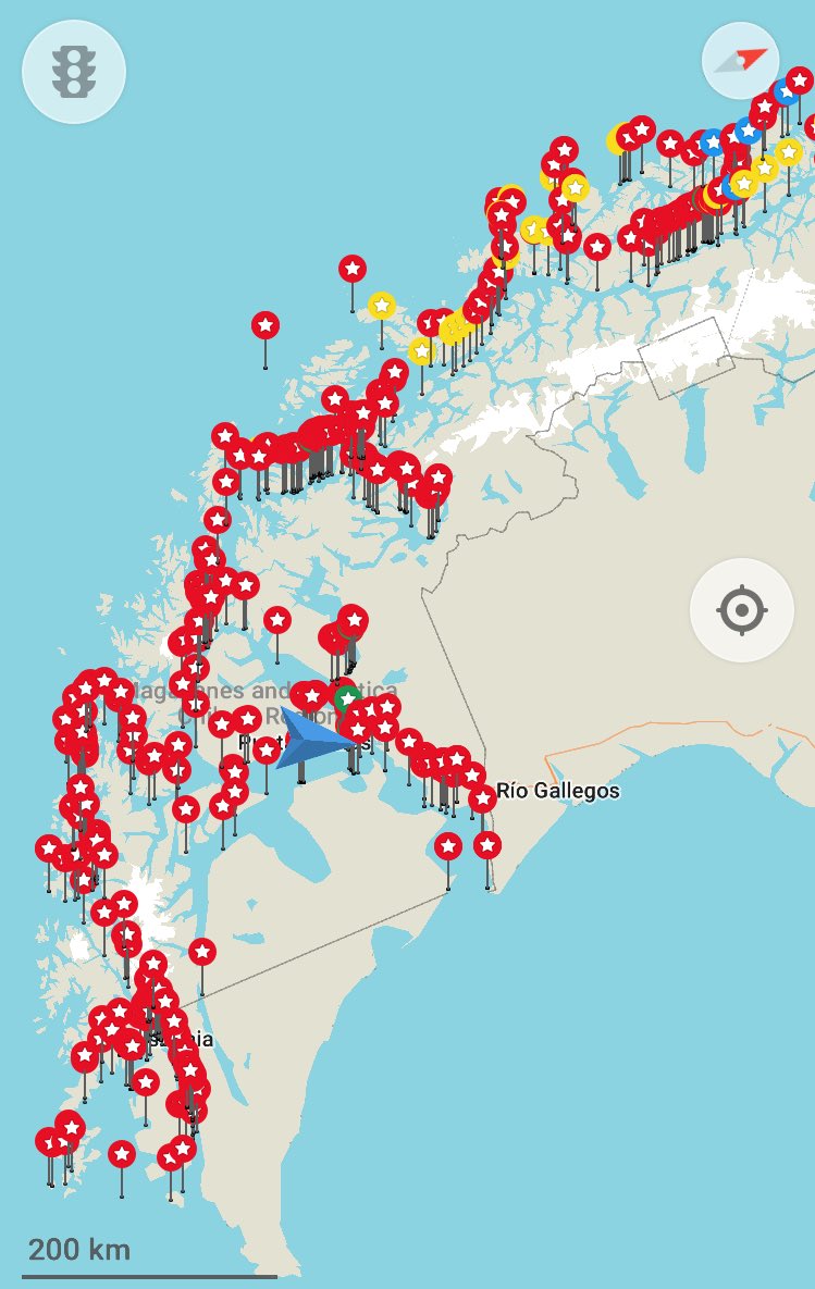 FaroArmada_Par's tweet photo. Impresionante o no?? Cada punto rojo que puedes ver es una de las 548 señales que guían a los navegantes en la región #Armada #Tips #Faros https://t.co/MhGor03AoH