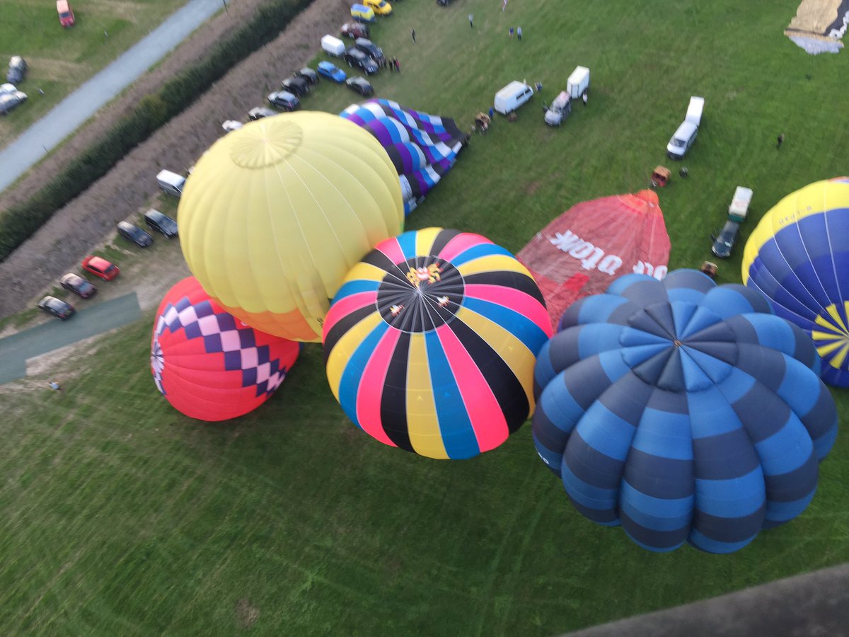 Joe-Balloon Club UK tweet media