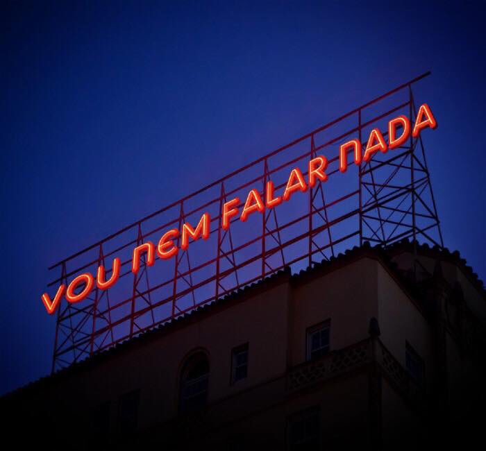 citeitentacoes's tweet image. Quando o mozão tá conversando com outra menina.