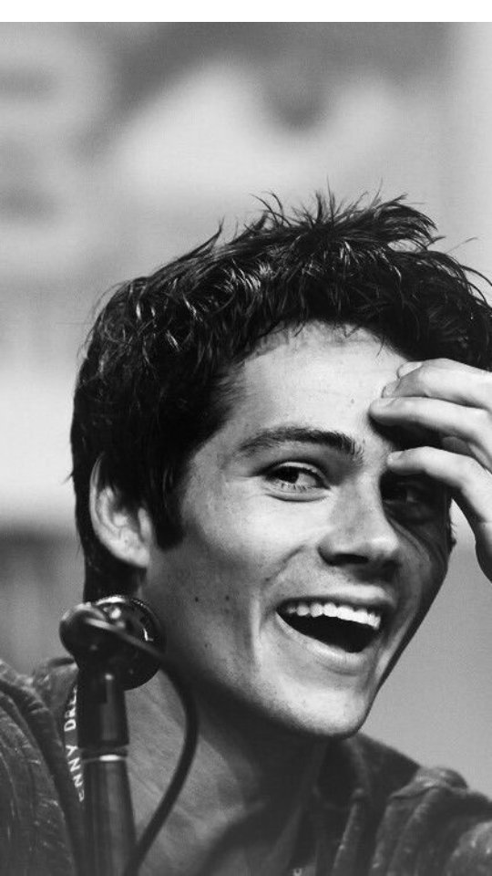 0Dylanobrien0's tweet photo. Sen benimsin cocuk #HappyBirthdayDylanOBrien #happybirthdaydylanturkishfansloveyou https://t.co/0NxwtGnc5C
