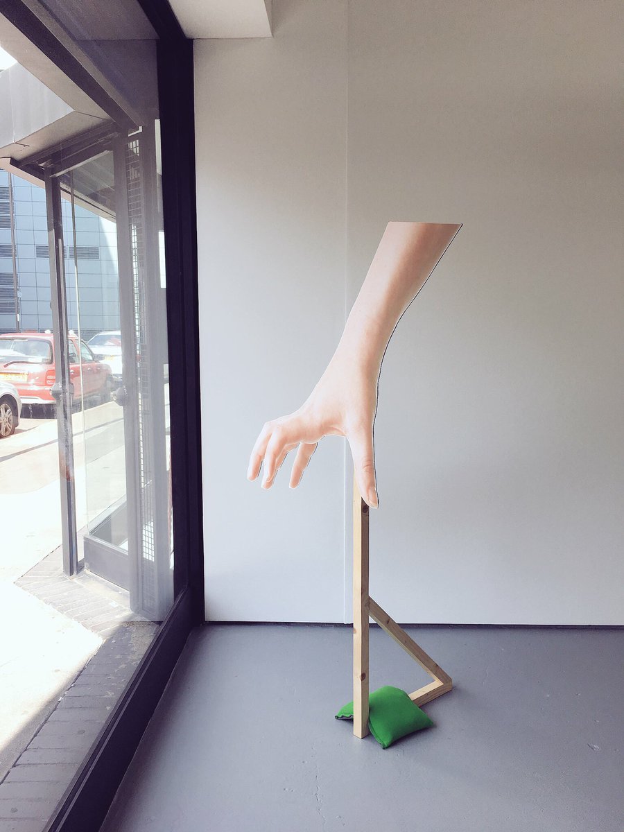sculptureartman's tweet photo. Ace crit &amp; workshop day today at the wonderful @Turf_Projects discussing artist-led activity &amp; practice 🙌🏼 #ARTISTLEDHOT100 🌱 https://t.co/6FADlBNlwO