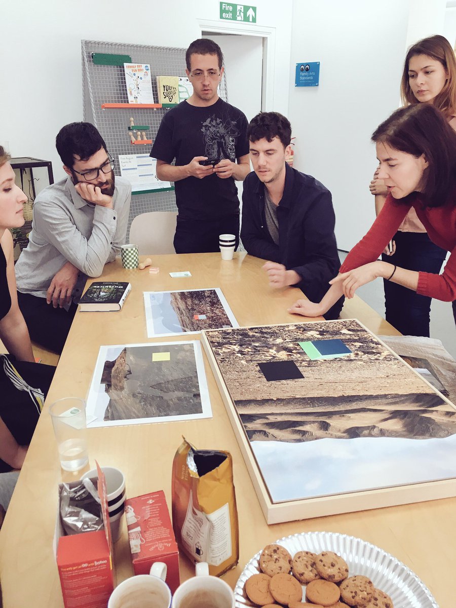 sculptureartman's tweet photo. Ace crit &amp; workshop day today at the wonderful @Turf_Projects discussing artist-led activity &amp; practice 🙌🏼 #ARTISTLEDHOT100 🌱 https://t.co/6FADlBNlwO
