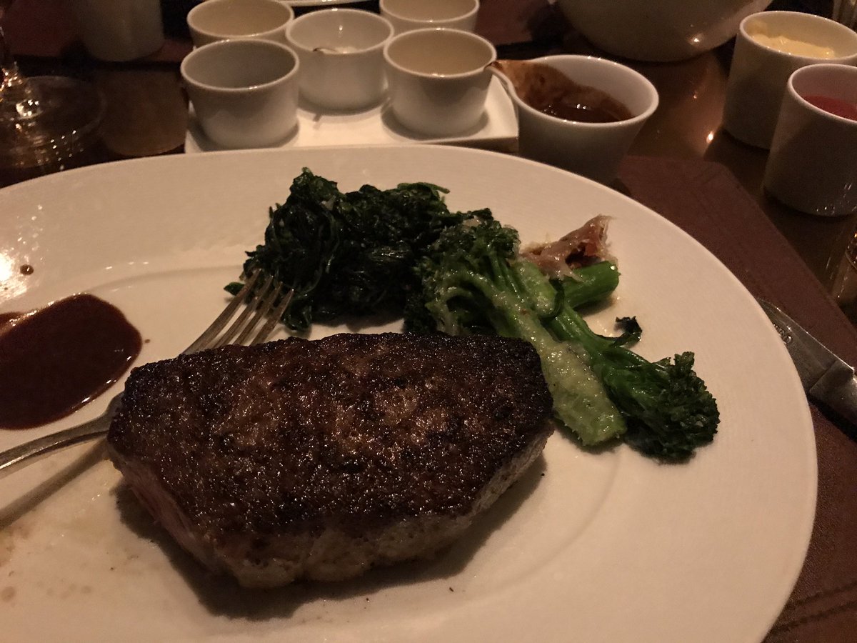 grovesnooker's tweet photo. #steak @45ParkLaneUK #cut45 https://t.co/SaxXEPHaSQ